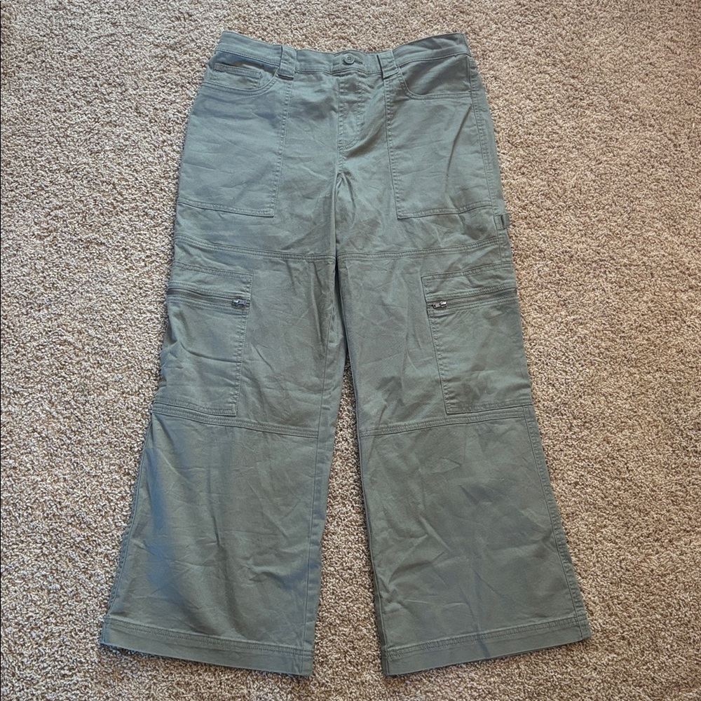 Green Cargo Pants